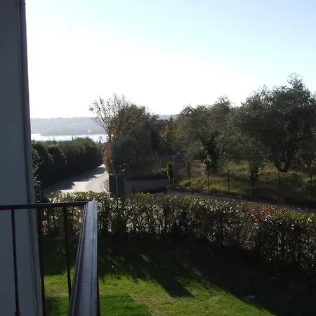 Apartmán Bilocale Papavero, Magnolia O Girasole San Felice del Benaco